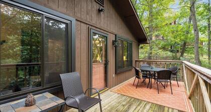 Casper Cabin-Year Round Retreat at Massanutten -SKI AREA, GOLF, HIKE & WATERPARK