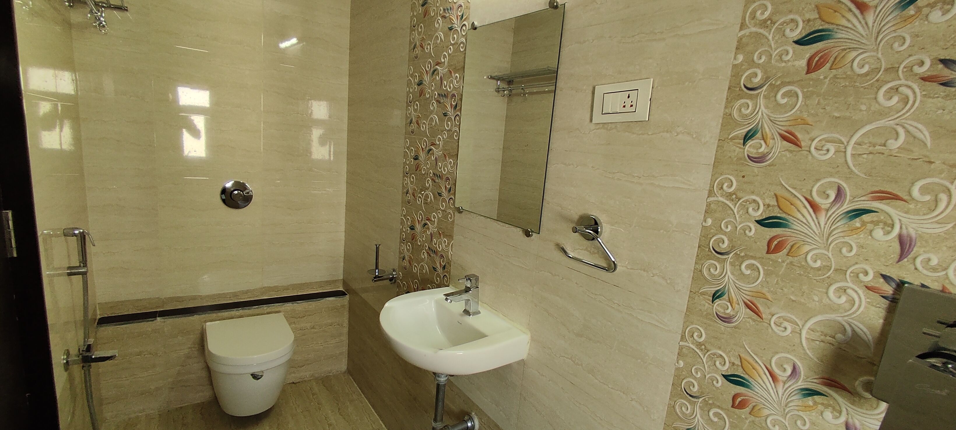 premium double room | bathroom