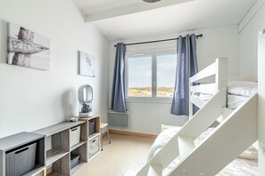 1 chambre, fer et planche à repasser, Wi-Fi gratuit