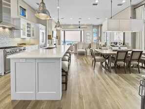 Maison, 5 chambres | Cuisine privée | Réfrigérateur, four, cafetière/bouilloire, grille-pain