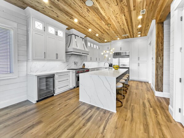 Private kitchen - Summer Wind 7 Bedroom Home by RedAwning (Santa Rosa Beach)