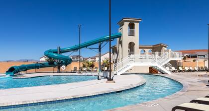 Zions Base Camp 4 Bedroom Townhouse by RedAwning