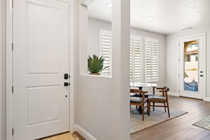 타운홈, 침실 4개 | 4 개의 침실, 무료 WiFi