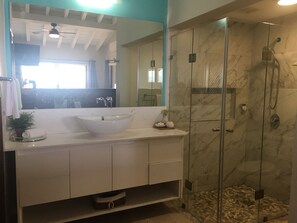 Panoramic Suite, 1 Bedroom, Kitchen, Ocean View | Bathroom | Shower, towels, soap, toilet paper - Los Tules Mexican Resort (Puerto Vallarta)