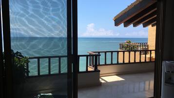 Panoramic Suite, 1 Bedroom, Kitchen, Ocean View | Terrace/patio