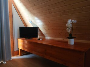 Cabana família | Quartos à prova de som, ferros/tábuas de passar roupa, Wi-Fi de cortesia