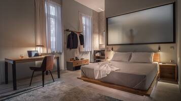 Premium Room | Minibar, blackout curtains, soundproofing, free WiFi