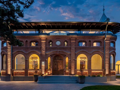 Mercure Conacul Cozieni