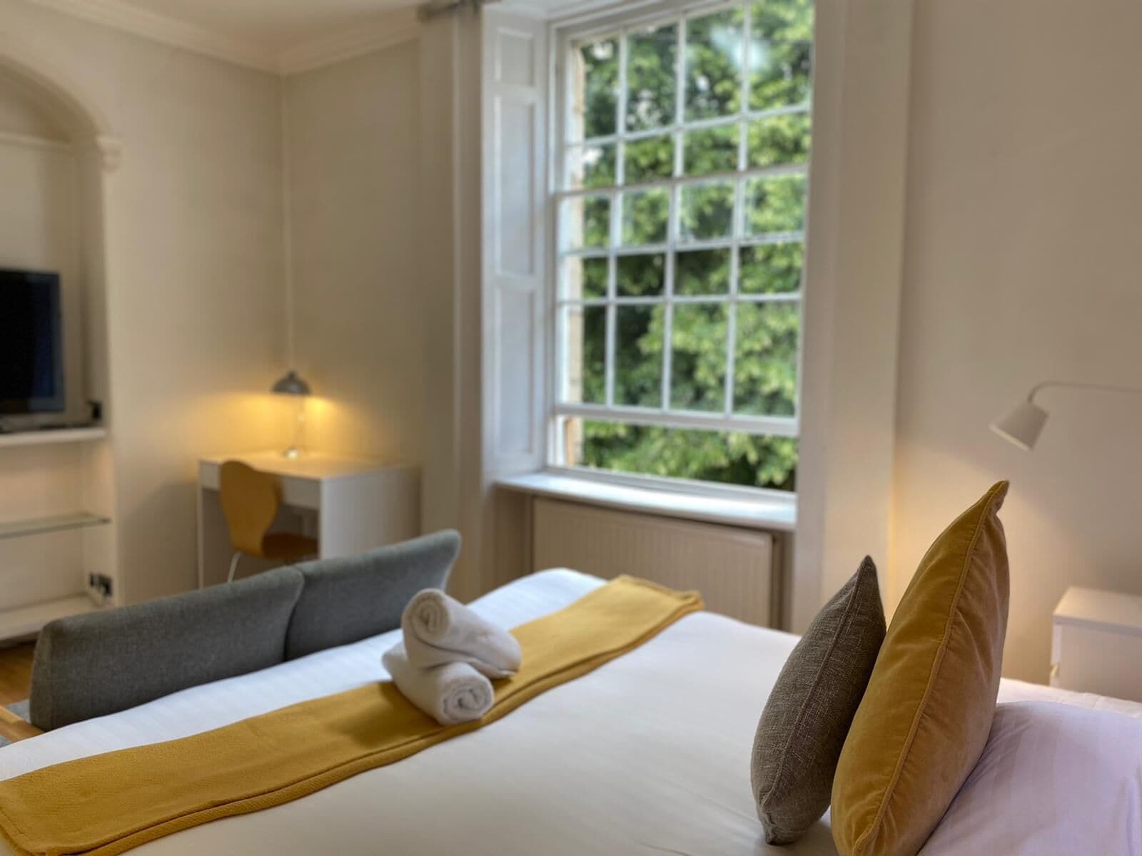 Comfort Studio | Desk, iron/ironing board, free WiFi, bed sheets