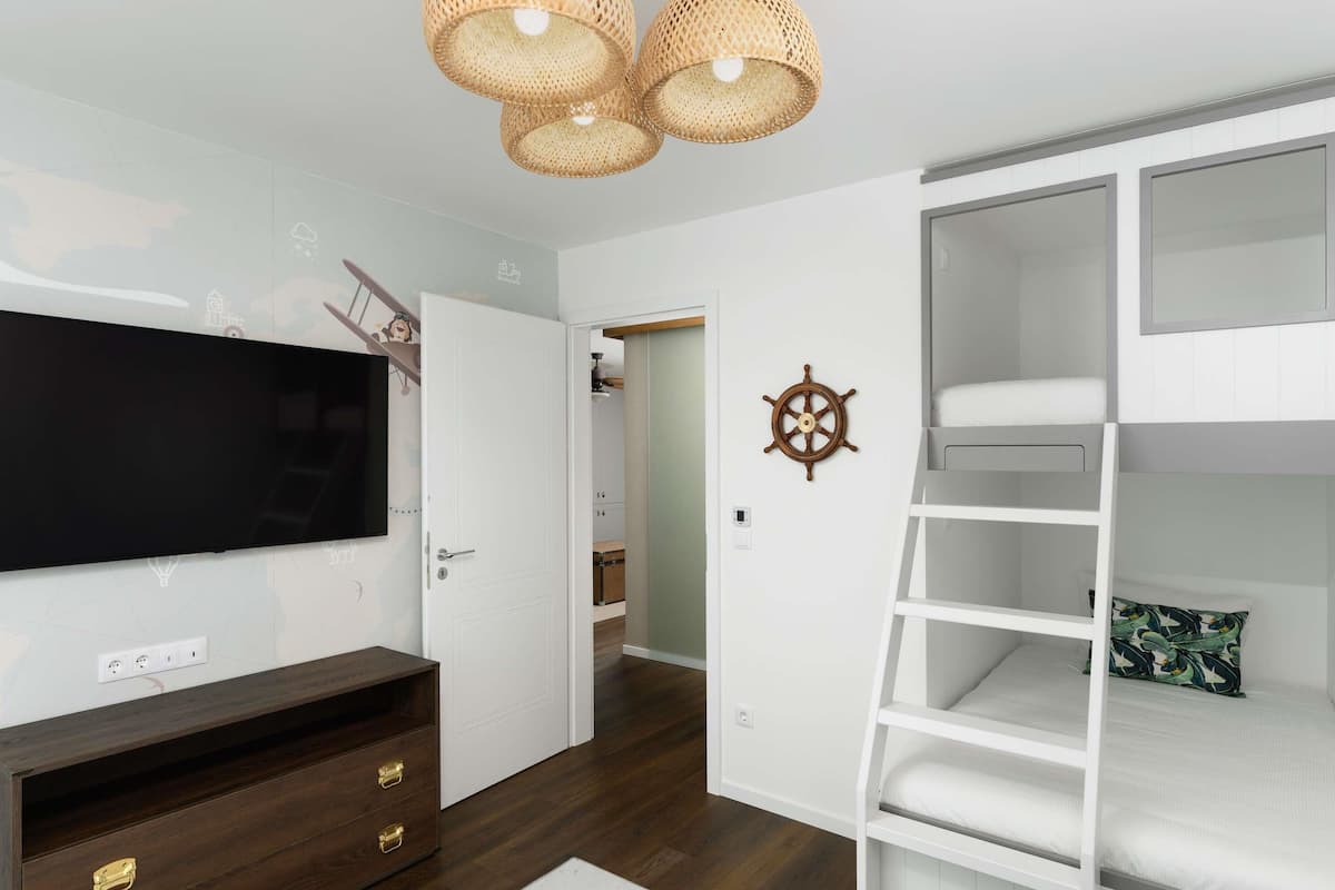 Ropa de cama hipoalergénica y minibar