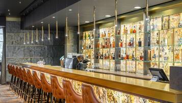 3 bars/lounges, swim-up bar, poolside bar