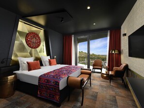 Hypo-allergenic bedding, minibar, in-room safe, desk - Minaro Hotel Tokaj - MGallery Collection (Tokaj)