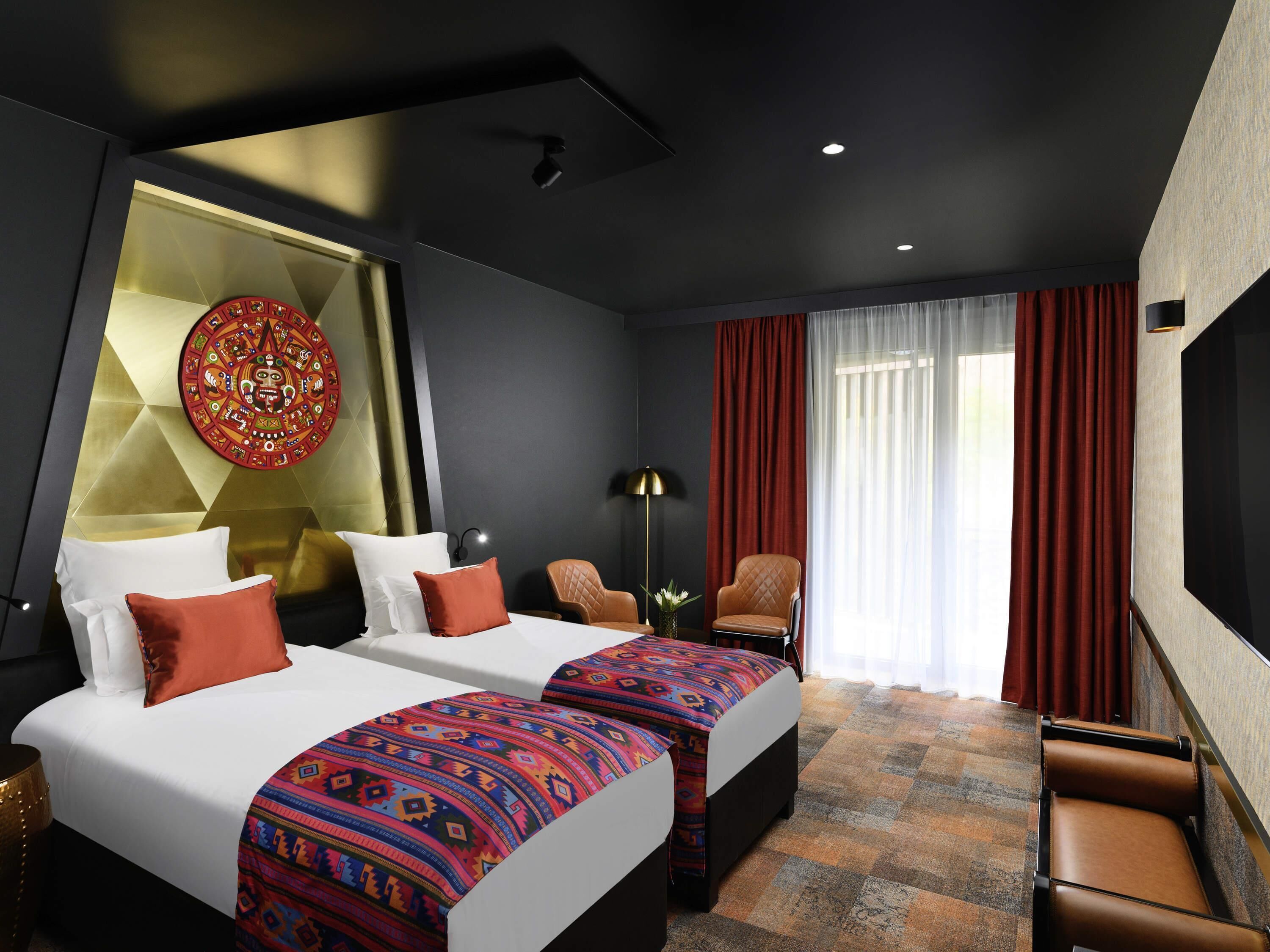 Superior Room, 2 Single Beds, Convertable to King-size Bed, Quarry View | Hypo-allergenic bedding, minibar, in-room safe, desk