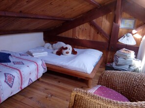 4 chambres, bureau, fer et planche à repasser, Wi-Fi gratuit