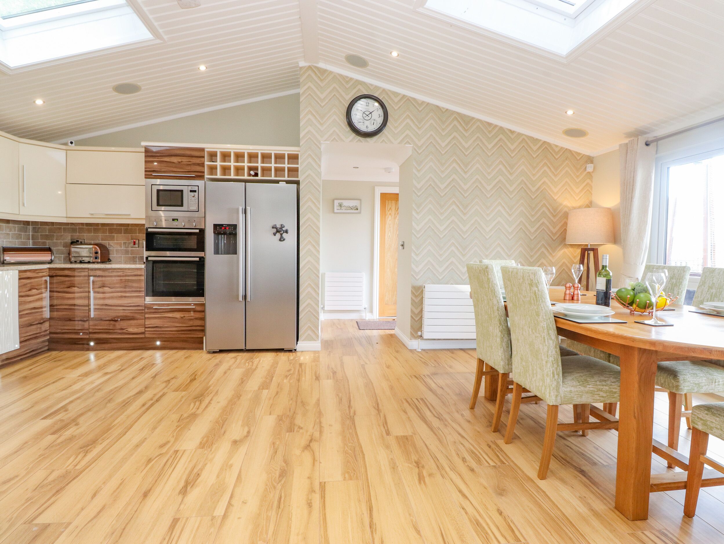 Fridge, dishwasher, electric kettle, toaster