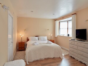 5 chambres, fer et planche à repasser, accès au Wi-Fi (inclus)