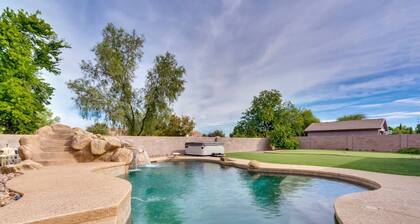Spacious 5 BR, 3.5 BA, 4000+sf, WiFi, Pool,Hot Tub