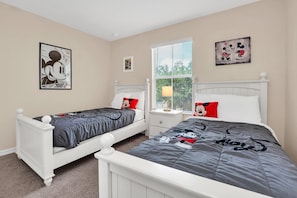 4 bedrooms, desk, iron/ironing board, travel cot