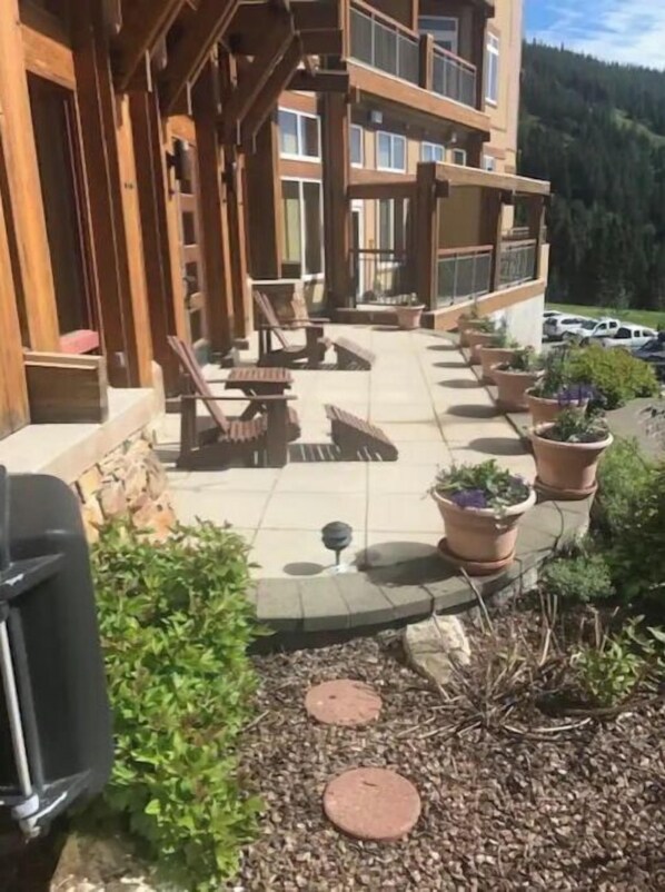 Terrace/patio - Schweitzer Retreat (Sandpoint)