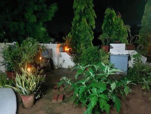 Property grounds - Aqua Theme Room #FreeParking #Bigbalcony #SmartTV (Jaipur)