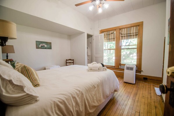 1 makuuhuone, silitysrauta/-lauta, Wi-Fi, vuodevaatteet