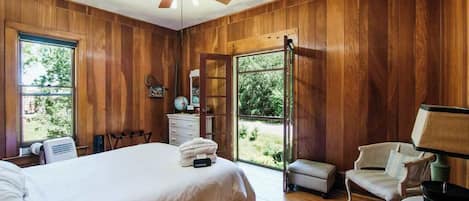 1 chambre, fer et planche à repasser, Wi-Fi, draps fournis