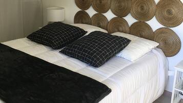 4 chambres, fer et planche Ă repasser, Wi-Fi gratuit, draps fournis