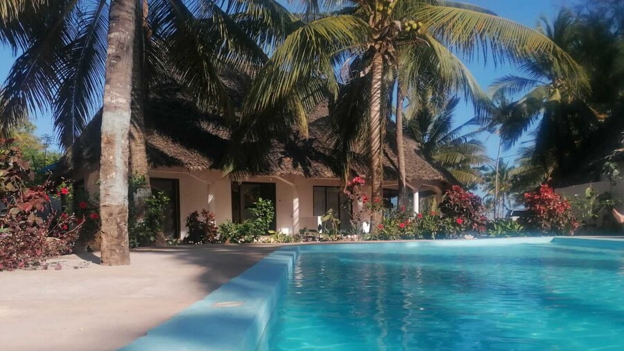 Maua beach lodge