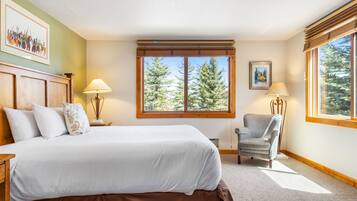 3 Schlafzimmer, Bügeleisen/Bügelbrett, WLAN, Bettwäsche