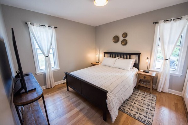 2 bedrooms, iron/ironing board, travel crib, free WiFi