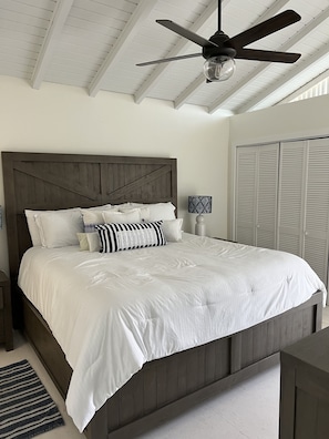 3 bedrooms, WiFi, bed sheets