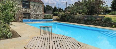 Piscine extérieure