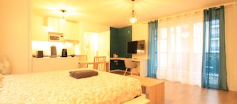 Nine - Free parking, 8mn RERC Paris, Bultex Mat