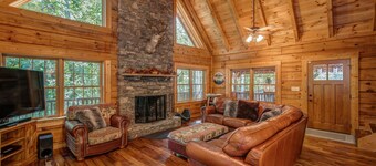 The Lodge at Summit Ridge North GA Mountain Cabin Sleeps 19  Hot Tub Kids' Room