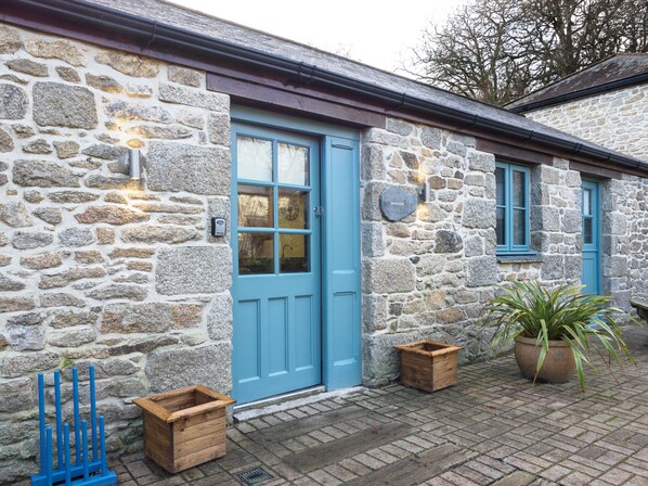 Cottage | Front of property