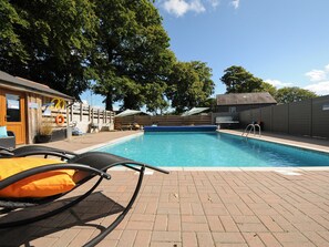 Outdoor pool - Mousehole (Falmouth)
