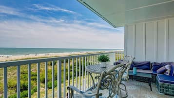 Condo, 3 Bedrooms | Balcony