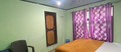 9 bedrooms, WiFi