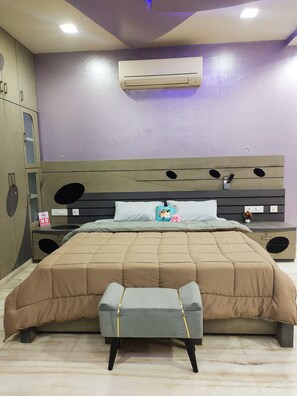 1 Schlafzimmer, Schreibtisch, Bügeleisen/Bügelbrett, kostenloses WLAN
