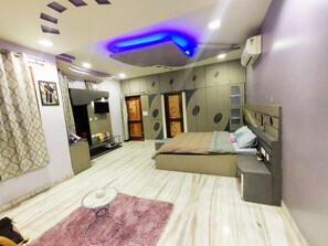 1 Schlafzimmer, Schreibtisch, Bügeleisen/B ügelbrett, kostenloses WLAN