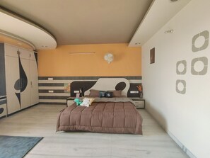 1 Schlafzimmer, Schreibtisch, kostenloses WLAN, Bettwäsche