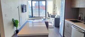 Central condo downtown 