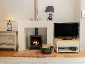 Living room - The Roost (Alresford)