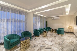 Lobby - South Hotel Suites (Khamis Mushait)