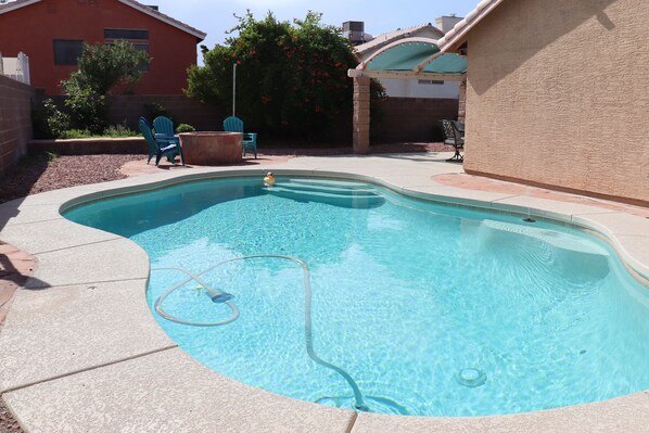 Outdoor pool, a heated pool