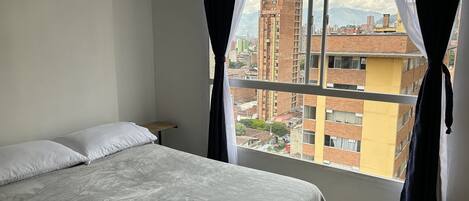 1 bedroom, desk, iron/ironing board, WiFi