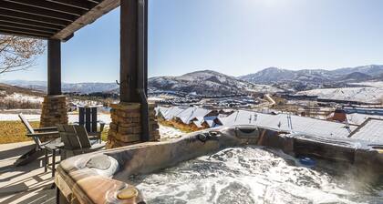 Beautiful Condo | Private Balcony & Hot Tub