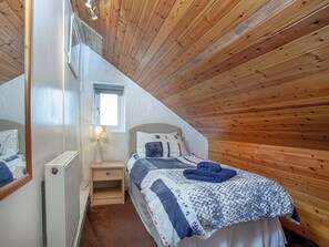 4 bedrooms, free WiFi, bed sheets