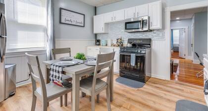 Updated Apt w/ Shared Yard: Near Events & Boston