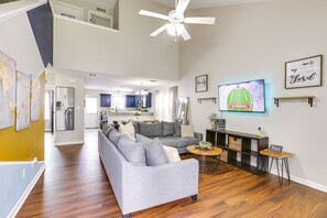 TV - Tallahassee Family Home - 5 Mi to Dtwn! (Tallahassee)